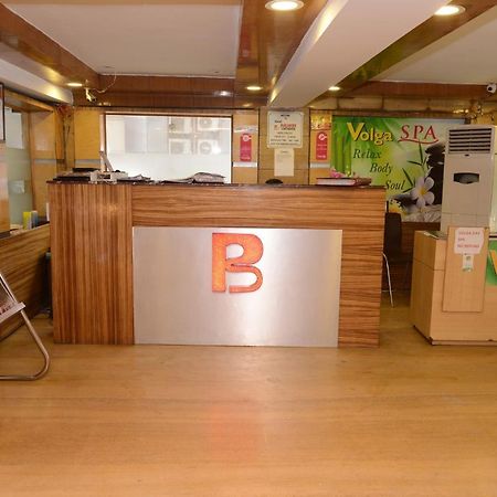 Hotel Balsons Continental New Delhi Exterior foto